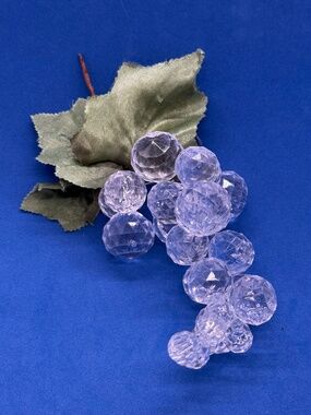 Vintage Cluster of Clear Faceted Lucite Grapes on a Branch with Green Leaves MCM